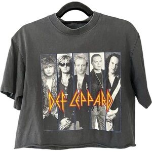 Def Leppard Graphic Tee - Black